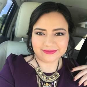Meet your Posher, Dalila